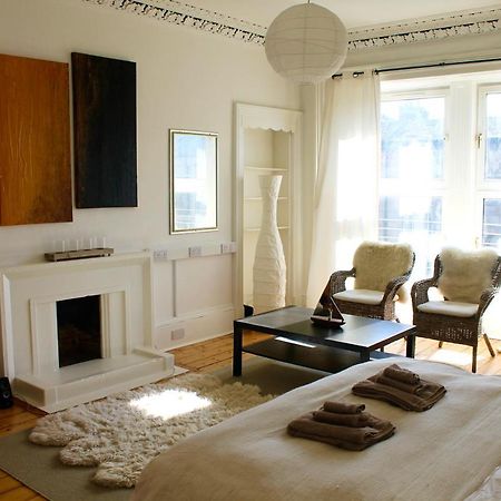 Lothian Road - Castle View Apartment Edinburgh Kültér fotó